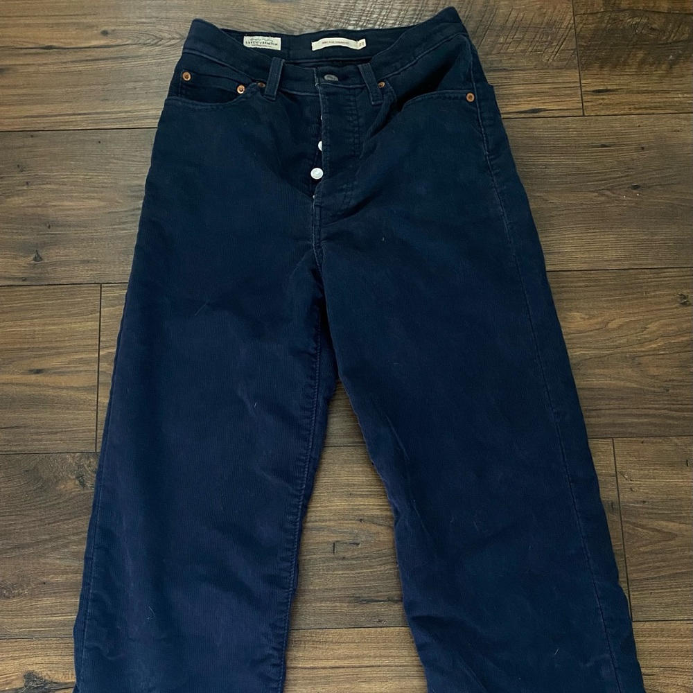 Levis ankle jeans